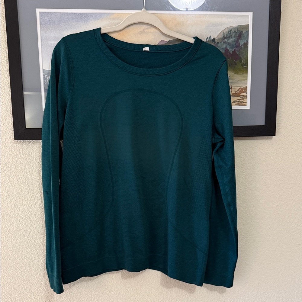 Lululemon Swiftly Relaxed Long Sleeve Tee, size 10